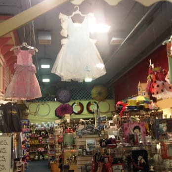 S.W. Randall Toyes & Giftes - Toy Stores Near Me - Pittsburgh, Pennsylvania S.W. Randall Toyes & Giftes - Toy Stores Near Me - Pittsburgh, Pennsylvania