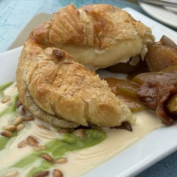 Geoffrey's Malibu - Inside of Baked Brie in Puff Pastry - Seafood Near Me - Malibu, California Geoffrey's Malibu - Inside of Baked Brie in Puff Pastry - Seafood Near Me - Malibu, California