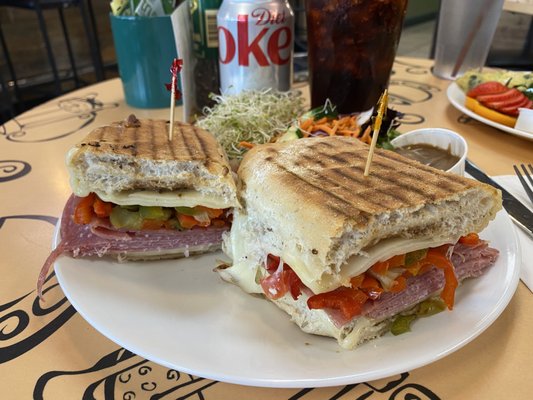 Simon's Coffee House by null