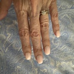 Petite Nail - It's the best manicure ever!
