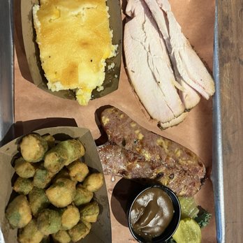 Gracious Pig Smokehouse - Turkey, sausage, corn pudding, okra - Barbeque Near Me - Surfside Beach, South Carolina