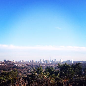 Mount Bonnell - Austin skyline - Hiking Near Me - Austin, Texas