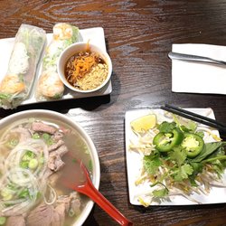 Pho Mai Restaurant - Eye round and brisket pho