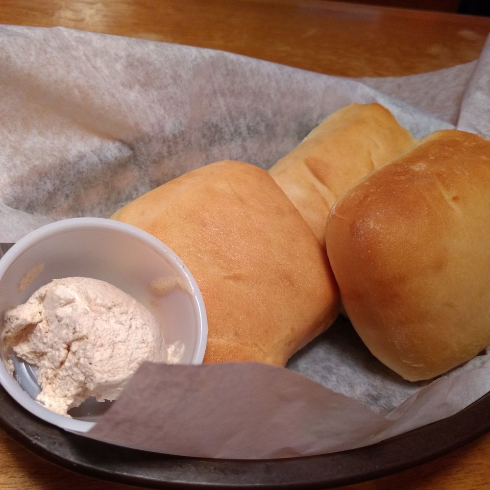 Texas Roadhouse - Sweet rolls and sweet cinnamon butter - Steakhouses Near Me - Bliss, Texas Texas Roadhouse - Sweet rolls and sweet cinnamon butter - Steakhouses Near Me - Bliss, Texas