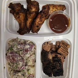 Brisket and wings combo ‍