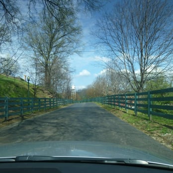 Buffalo Trace Distillery - driving down to the distillery - Distilleries Near Me - Frankfort, Kentucky