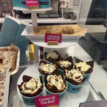 Cinnabon - Desserts Near Me - Bronx, New York