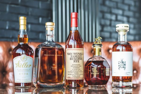 Whiskey by John Howie by null