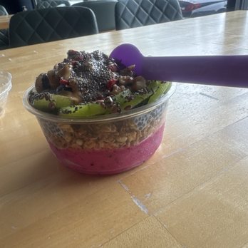 Island Bodega - Dragon treat - Acai Bowls Near Me - Cerritos, California Island Bodega - Dragon treat - Acai Bowls Near Me - Cerritos, California