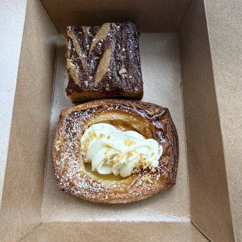 Sugar Moon Bakery - Banana pudding croissant and Salted Caramel Brown Butter Blondie - Bakeries Near Me - Chicago, Illinois