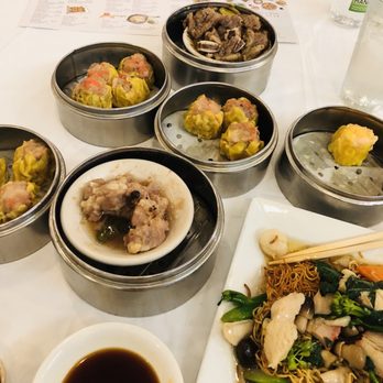 Ocean Palace - Siomai, Beef Short Rib with Pickled Greens, Crispy Fried Egg Noodle with Beef and Broccoli - Dim Sum Near Me - Houston, Texas Ocean Palace - Siomai, Beef Short Rib with Pickled Greens, Crispy Fried Egg Noodle with Beef and Broccoli - Dim Sum Near Me - Houston, Texas