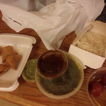Himalayan Flavors - Saag paneer with rice, veggie samosas, two sauces, and gulab jamun (takeout). - Indian Near Me - Berkeley, California