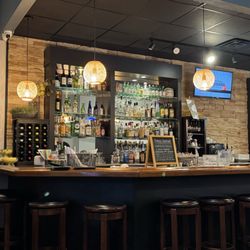 Sake Sushi Bar and Grill - Bar area