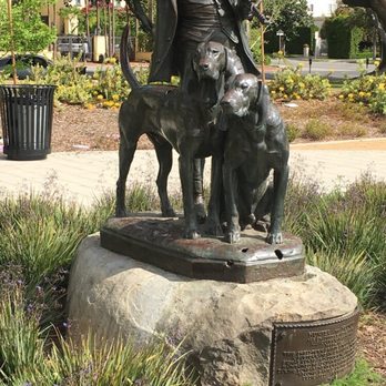 Beverly Gardens Park - Parks Near Me - Beverly Hills, California