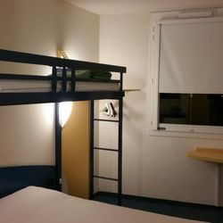 Ibis Budget - Lit de la chambre