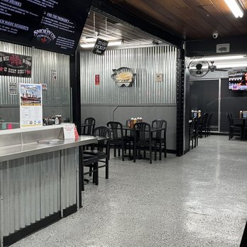 The Smokin’ Ox Premium BBQ - Food Trucks Near Me - Winter Haven, Florida