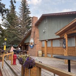 Snowy Mountain Brewery - Outside Biergarten