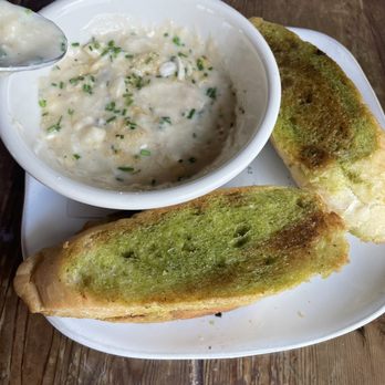 Field & Tides - Crab & Brie Fondue - Southern Near Me - Houston, Texas Field & Tides - Crab & Brie Fondue - Southern Near Me - Houston, Texas