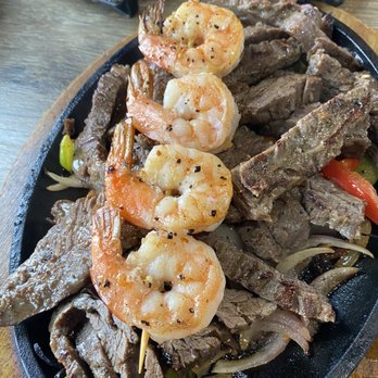 Chill Grapevine - Amazing fajitas - New American Near Me - Grapevine, Texas Chill Grapevine - Amazing fajitas - New American Near Me - Grapevine, Texas