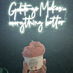 Gelato Go - Strawberry small yummy!