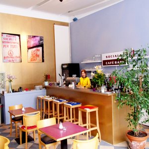 sociale café on Yelp