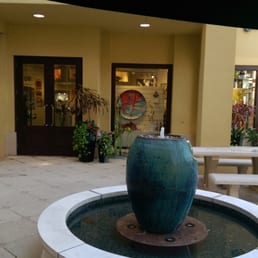 Starbucks outside seating. Starbucks outside seating.