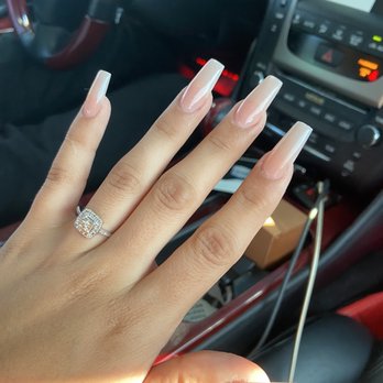 209 Nails Lounge - Natural Coffin Set - Nail Salons Near Me - Stockton, California