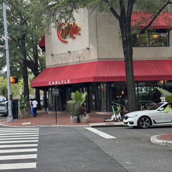 Carlyle - Easy to find right on the corner - New American Near Me - Arlington, Virginia