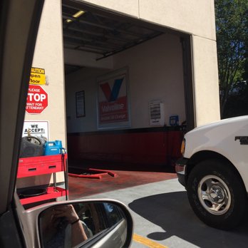 Valvoline Instant Oil Change - Oil Change Stations Near Me - Tualatin, Oregon Valvoline Instant Oil Change - Oil Change Stations Near Me - Tualatin, Oregon