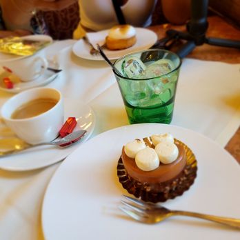 Café Central - Tonka tonka - Cafes Near Me - Vienna, 9 Café Central - Tonka tonka - Cafes Near Me - Vienna, 9