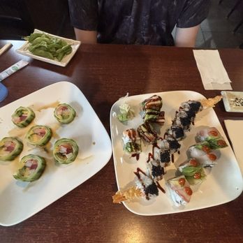 Koi Roll - Specialty sushi rolls - Sushi Bars Near Me - Rolla, Missouri Koi Roll - Specialty sushi rolls - Sushi Bars Near Me - Rolla, Missouri