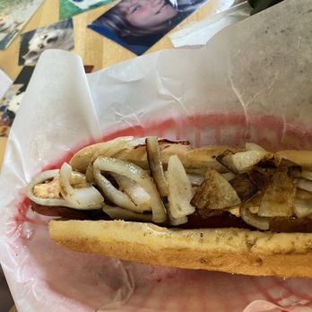 Des Moines Dog House - Hubby's - Hot Dogs Near Me - Des Moines, Washington Des Moines Dog House - Hubby's - Hot Dogs Near Me - Des Moines, Washington
