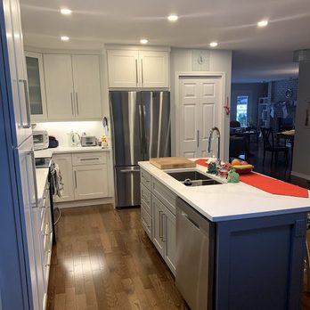 Aok flooring and kitchens - Flooring Near Me - Kelowna, British Columbia