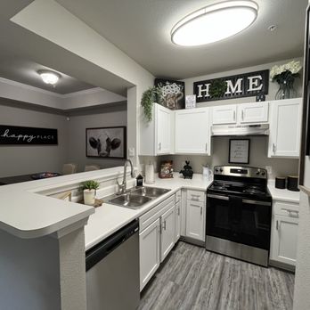 The Lodge at 777 - Apartments Near Me - Oklahoma City, Oklahoma The Lodge at 777 - Apartments Near Me - Oklahoma City, Oklahoma