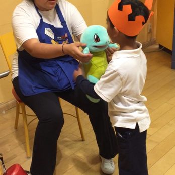 Build-A-Bear Workshop - Very nice staff!!! - Toy Stores Near Me - San Mateo, California