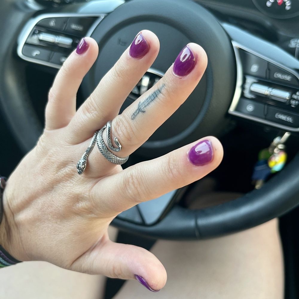 Glamicure - Extra color on the skin, patchy job on nails. - Nail Salons Near Me - Los Angeles, California