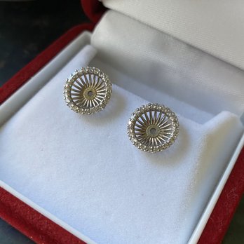 Arat Jewelry - Jewelry Near Me - Los Angeles, California