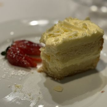 Loveria Caffè Taste Of Italy - Limoncello cake - Italian Near Me - Colleyville, Texas