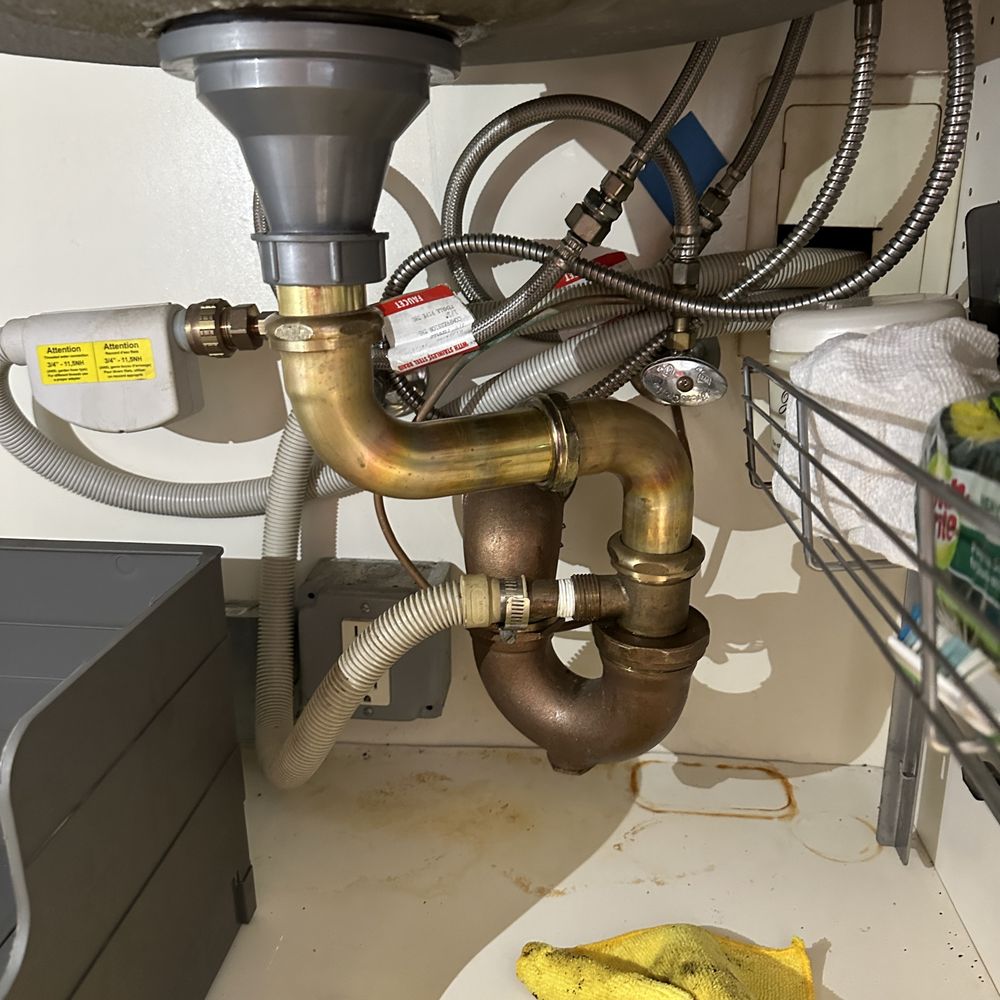 Slide of Illyrian Service Group