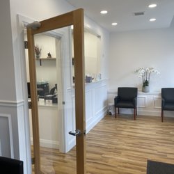 Somerville Family Dental - Entrance