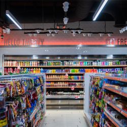 Loop Neighborhood Market