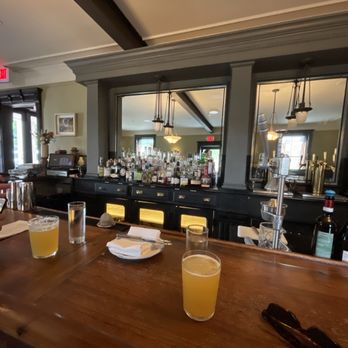 Finn Bar - Beer, Wine & Spirits Near Me - Frenchtown, New Jersey Finn Bar - Beer, Wine & Spirits Near Me - Frenchtown, New Jersey