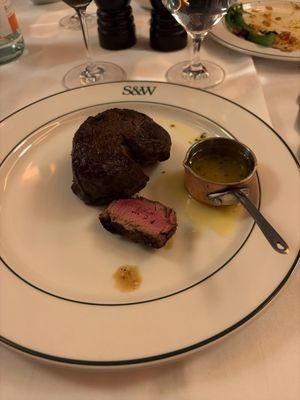 Smith & Wollensky by null