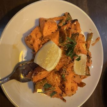 Masala Waves - Paneer Tikka (Comes with White Rice) - Indian Near Me - Huntington Beach, California