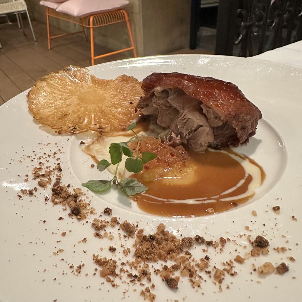 Rekondo - Cochinillo @davideatsdc - Spanish Near Me - Donostia / San Sebastián, SS Rekondo - Cochinillo @davideatsdc - Spanish Near Me - Donostia / San Sebastián, SS