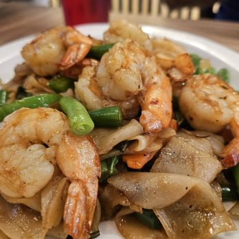 Thaiger - Kee mao shrimp - Thai Near Me - Glendale, California
