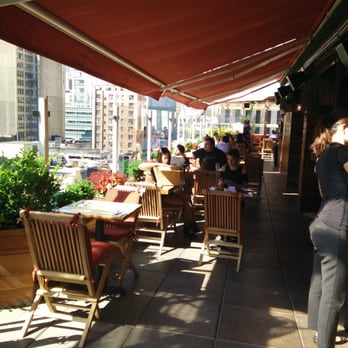 Haven Rooftop - Lounges Near Me - New York, New York