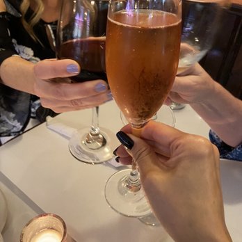 Sotto Voce - Bubbly Rosé & wine toast - Italian Near Me - Brooklyn, New York
