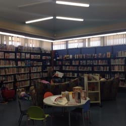 Richmond Public Library Bayview - Storytelling