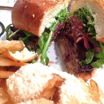 Cass Winery - Benny burger- bacon, pickled onions, arugula on a brioche bun served with hand cut garlic Parmesan potato chips. - Wineries Near Me - Paso Robles, California Cass Winery - Benny burger- bacon, pickled onions, arugula on a brioche bun served with hand cut garlic Parmesan potato chips. - Wineries Near Me - Paso Robles, California